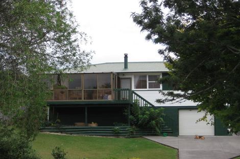 Photo of property in 44 Patts Avenue, Glendene, Auckland, 0602