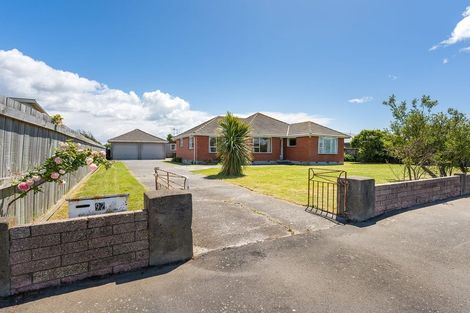Photo of property in 92 Bridge Street, New Brighton, Christchurch, 8061