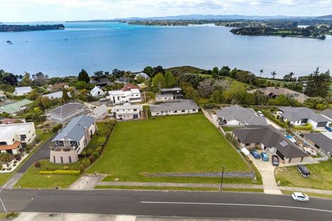 Photo of property in 37 Margaret Drive, Omokoroa, 3114