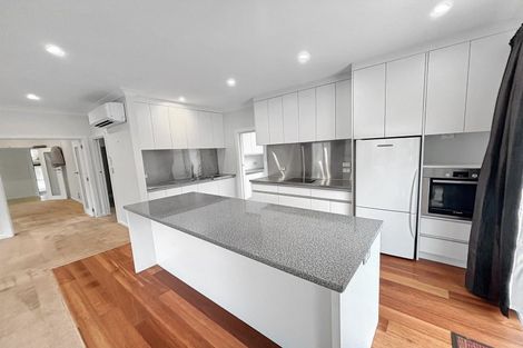 Photo of property in 120 Park Terrace, Christchurch Central, Christchurch, 8013