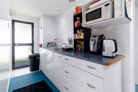 Photo of property in 14 Ferry Road, Woodend Beach, Woodend, 7691