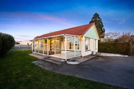 Photo of property in 12 Springmead Place, Hornby, Christchurch, 8042