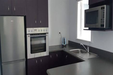 Photo of property in 390-392 Jackson Street, Petone, Lower Hutt, 5012