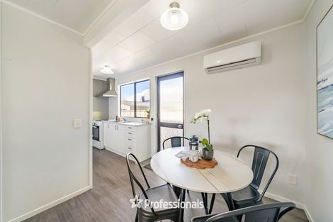 Photo of property in 22 Elizabeth Street, Moera, Lower Hutt, 5010