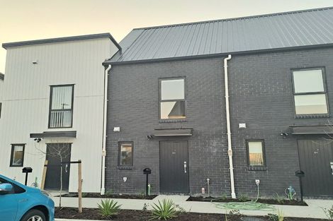 Photo of property in 2/125b Metcalfe Road, Ranui, Auckland, 0612