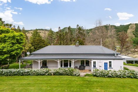 Photo of property in 1231 Aropaoanui Road, Tangoio, Napier, 4181
