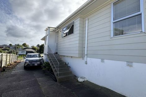 Photo of property in 4 Cushla Place, Massey, Auckland, 0614