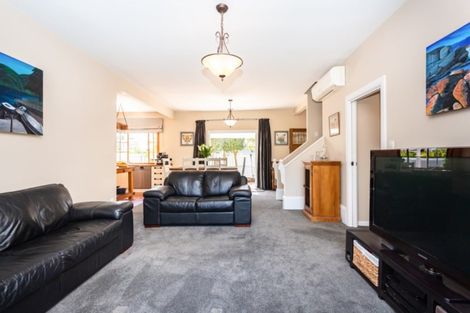 Photo of property in 32 Bowenvale Avenue, Cashmere, Christchurch, 8022