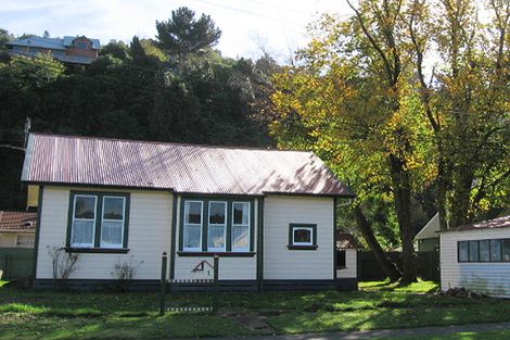 Photo of property in 1 Owen Street, Belmont, Lower Hutt, 5010