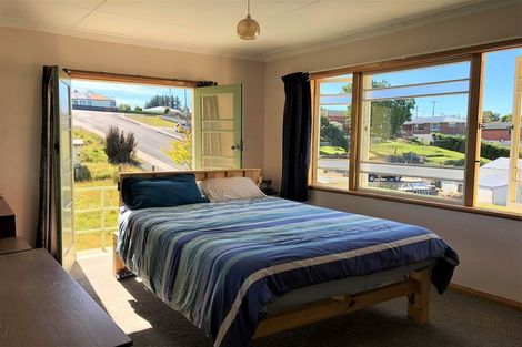 Photo of property in 6 Ross Street, Balclutha, 9230