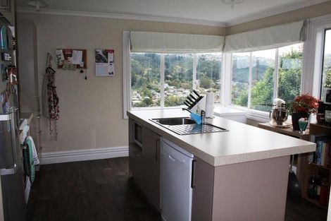 Photo of property in 72 Havelock Street, Kenmure, Dunedin, 9011