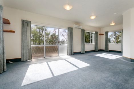 Photo of property in 2/16 Puriri Street, Hilltop, Taupo, 3330