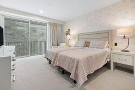 Photo of property in Quay Apartments Tower 2, 206/283 Wakefield Quay, Stepneyville, Nelson, 7010