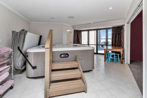 Photo of property in 12 Pyle Road East, Ruakaka, 0171