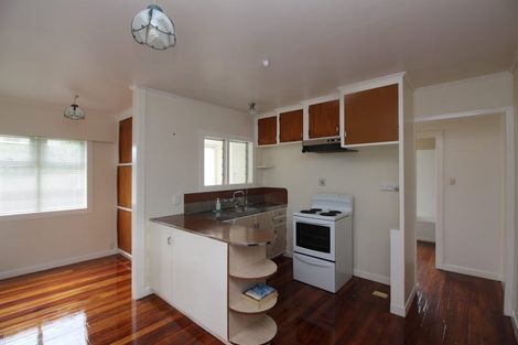 Photo of property in 1 Scott Avenue, Mangere Bridge, Auckland, 2022