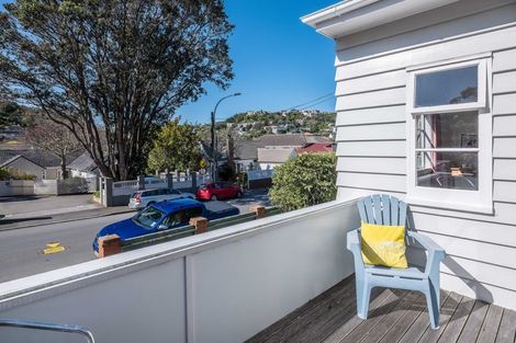 Photo of property in 6 Station Road, Khandallah, Wellington, 6035