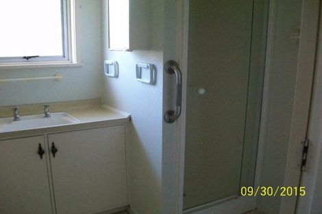 Photo of property in 21 Mawney Road, Henderson, Auckland, 0610