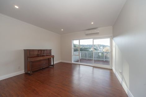 Photo of property in 34 Henry Street, Kilbirnie, Wellington, 6022