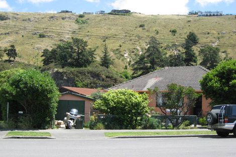 Photo of property in 22 Whitfield Street, Sumner, Christchurch, 8081