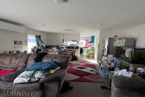 Photo of property in 2/18 Bingara Place, Favona, Auckland, 2024