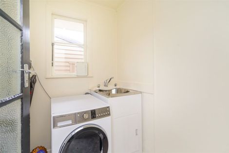 Photo of property in 572 Pioneer Highway, Highbury, Palmerston North, 4412