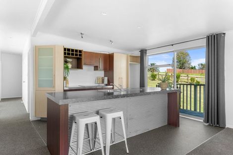 Photo of property in 129 Petley Road, Paparoa, 0571