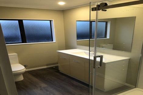 Photo of property in 5 Raleigh Avenue, Fairview Downs, Hamilton, 3214