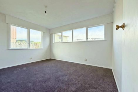 Photo of property in 5-7 Hazard Grove, Cannons Creek, Porirua, 5024