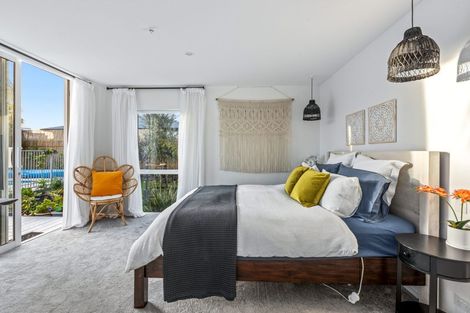 Photo of property in 2 Taimoana Close, Mangawhai Heads, Mangawhai, 0505