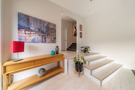 Photo of property in 9 Sylvan Way, Silverstream, Upper Hutt, 5019