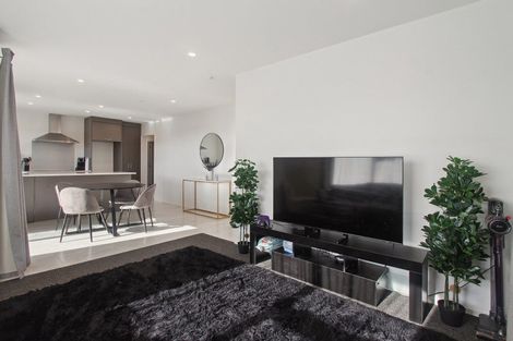 Photo of property in 1 Poutawa Lane, Clarks Beach, 2122