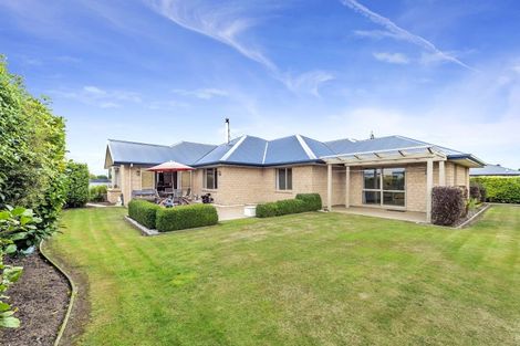 Photo of property in 72 Rotherham Drive, West Melton, 7618