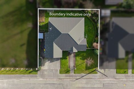 Photo of property in 14a Innes Street, Waimate, 7924