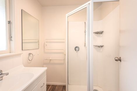 Photo of property in 135a Langdons Road, Northcote, Christchurch, 8052