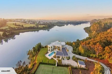 Photo of property in 255 Paremoremo Road, Paremoremo, Auckland, 0632