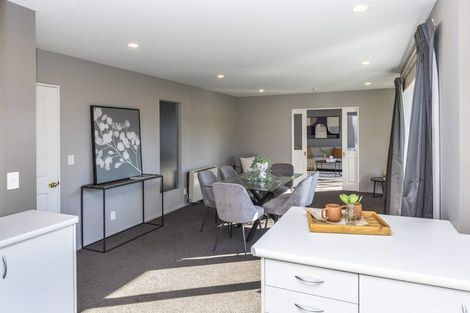 Photo of property in 87 Peverel Street, Riccarton, Christchurch, 8041