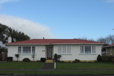 Photo of property in 124 Liverpool Street, Levin, 5510