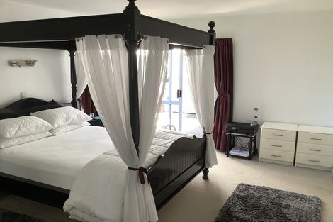 Photo of property in 2/28 Onepoto Road, Hauraki, Auckland, 0622