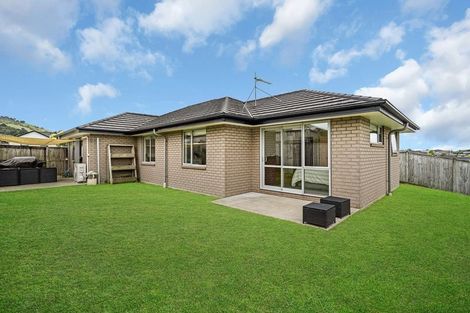 Photo of property in 21 Parkgrove Crescent, Pokeno, 2402