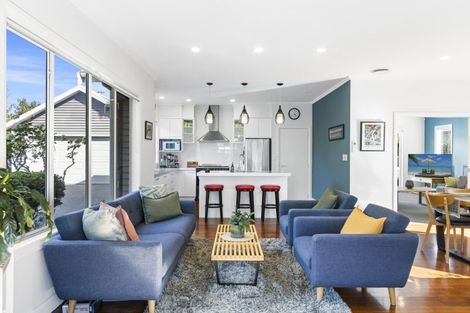 Photo of property in 21 Redhaven Place, Bethlehem, Tauranga, 3110