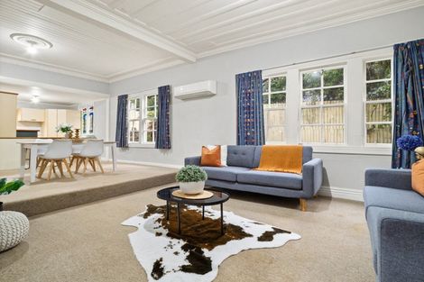 Photo of property in 112 Glen Road, The Glen, Dunedin, 9011