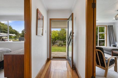 Photo of property in 63 Miro Street, Takaro, Palmerston North, 4410