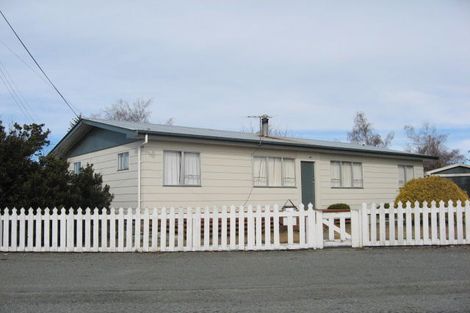 Photo of property in 9 Cass Crescent, Twizel, 7901