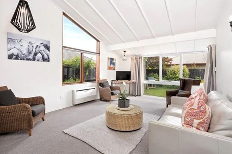 Photo of property in 370c Yaldhurst Road, Russley, Christchurch, 8042