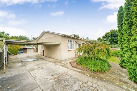 Photo of property in 42 Shamrock Street, Takaro, Palmerston North, 4412