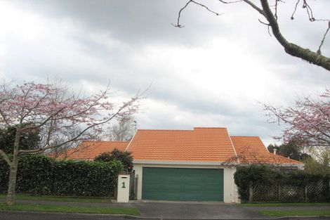 Photo of property in 1 Ashmore Drive, Frankleigh Park, New Plymouth, 4310
