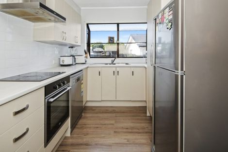 Photo of property in 39 Greenstone Place, Clover Park, Auckland, 2019