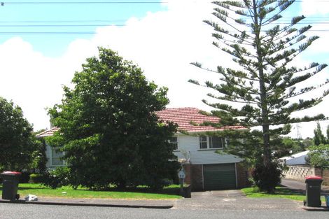 Photo of property in 18 Boundary Road, Blockhouse Bay, Auckland, 0600