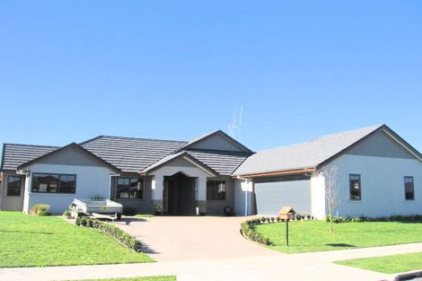 Photo of property in 10 Lavenham Place, Rototuna North, Hamilton, 3210