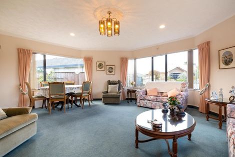 Photo of property in 14 Belgrave Place, Taradale, Napier, 4112